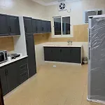 شقة تنفيذية غرفتين نوم وصالة ومطبخ Suite 2 Bedrooms , Lounge And Kitchen